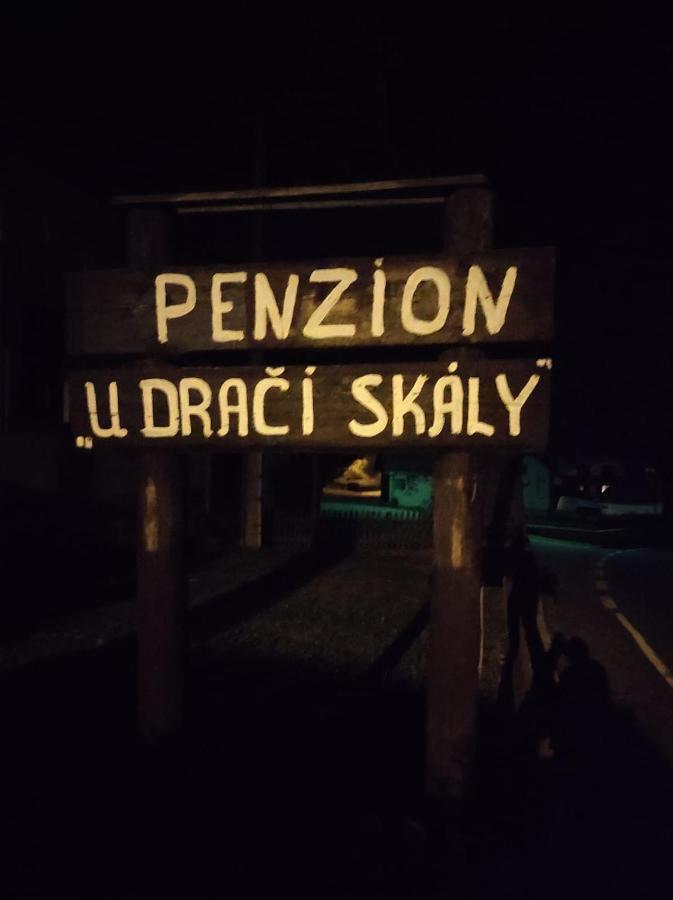Hotel Penzion U Dračí skaly Svojse Exteriér fotografie
